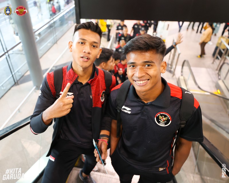 Tim U-22 Indonesia telah tiba di Bandar Udara Internasional Phnom Penh dan bersiap untuk kembali ke tanah air membawa medali emas. Tim U-22 Indonesia telah tiba di Bandar Udara Internasional Phnom Penh dan bersiap untuk kembali ke tanah air membawa medali emas. (Dok. Twitter @PSSI)