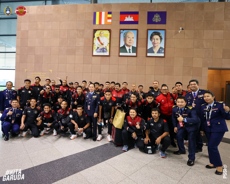 Tim U-22 Indonesia telah tiba di Bandar Udara Internasional Phnom Penh dan bersiap untuk kembali ke tanah air membawa medali emas. Tim U-22 Indonesia telah tiba di Bandar Udara Internasional Phnom Penh dan bersiap untuk kembali ke tanah air membawa medali emas. (Dok. Twitter @PSSI)