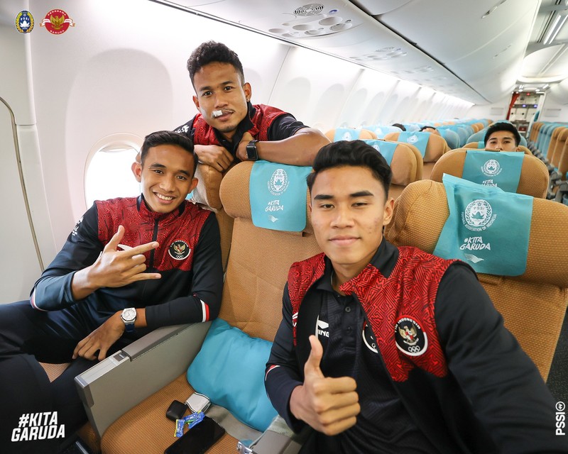 Tim U-22 Indonesia telah tiba di Bandar Udara Internasional Phnom Penh dan bersiap untuk kembali ke tanah air membawa medali emas. (Dok. Twitter @PSSI)