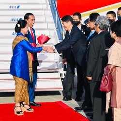 Jokowi Tiba di Hiroshima, Siap Ikuti KTT G7 Bareng Biden Cs