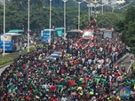 Meriah! Kontingen Indonesia di SEA Games Diarak Keliling Kota