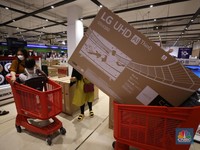 Murah Abis! Daftar TV LED di Transmart Didiskon Rp 3,4 Juta