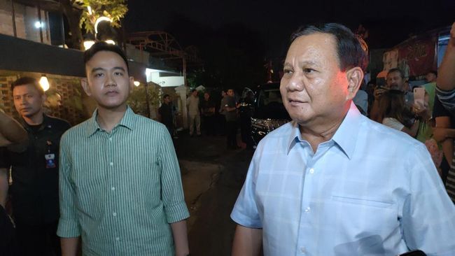 Prabowo Kaget ke Solo Dikepung Relawan Jokowi