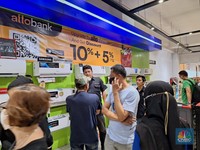 Cuaca Mendidih, AC di Transmart Diskon 20% Jadi Rp 3 Jutaan