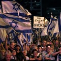 Israel Kacau! Protes di Seluruh Negeri, Pemerintahan Goyah