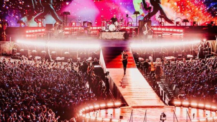 Coldplay merupakan band musik asal Inggris
