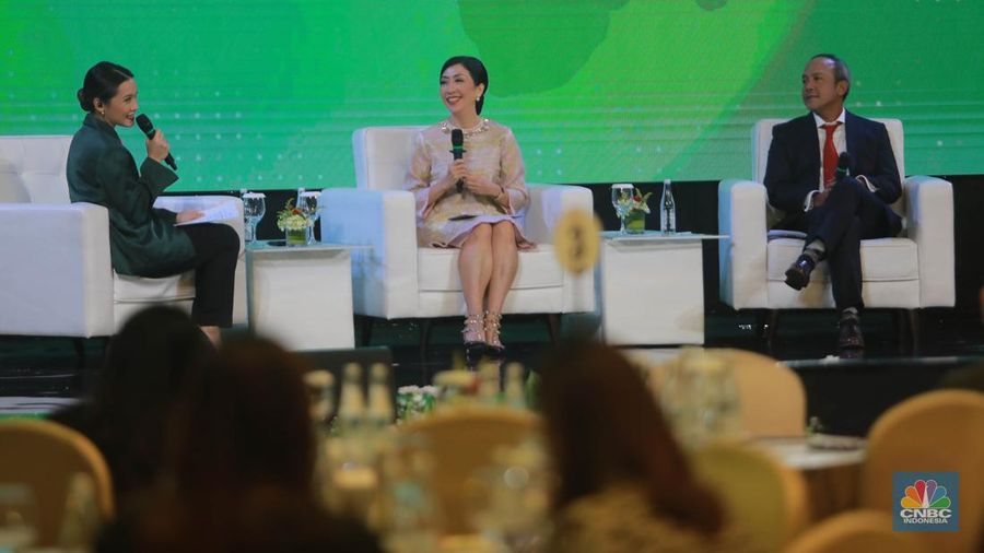 Dialog Panel sesi kedua dalam Green Economic Forum 2023 di Kempinski Hotel, Jakarta pada (22/5/2023) mengusung tema 