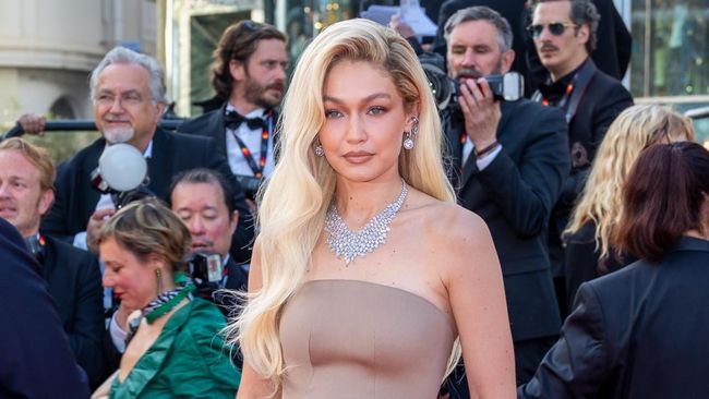Cannes Film Festival Larang Pakai Baju Telanjang di Red Carpet