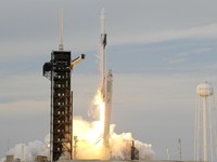 Elon Musk Bikin Lubang di Lapisan Bumi, Pakar Ungkap Fakta