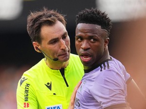 Komisi Wasit Bela Wasit yang Tak Catat Serangan Rasis ke Vinicius
