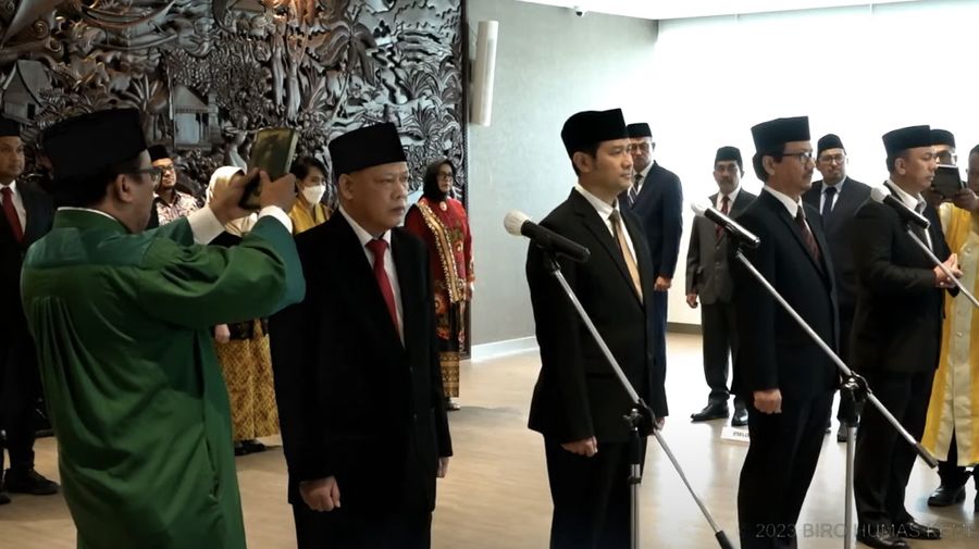Mahfud MD dalam acara pelantikan dan pengambilan sumpah jabatan pejabat pimpinan Ttinggi madya, Selasa (23/5/2023). (Tangkapan layar Kemkominfo TV)