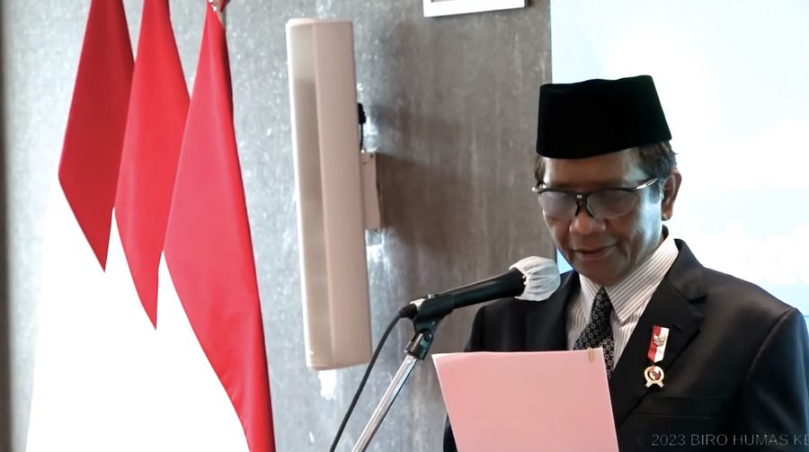 Mahfud MD dalam acara pelantikan dan pengambilan sumpah jabatan pejabat pimpinan Ttinggi madya, Selasa (23/5/2023). (Tangkapan layar Kemkominfo TV)