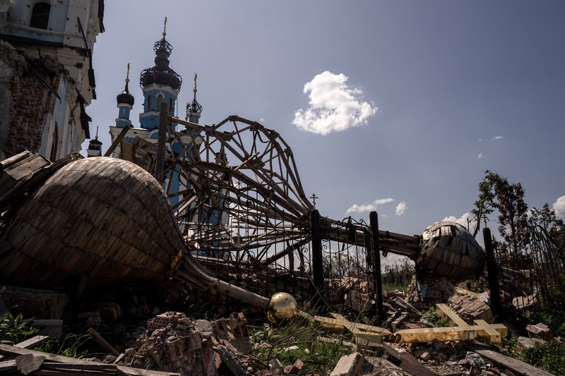 Pemandangan dari udara menunjukkan kehancuran di garis depan kota Bakhmut, di Ukraina Timur pada 23 Mei 2023. Pemandangan dari udara menunjukkan kehancuran di garis depan kota Bakhmut, di Ukraina Timur pada 23 Mei 2023. (Defense of Ukraine / Handout/Anadolu Agency via Getty Images)