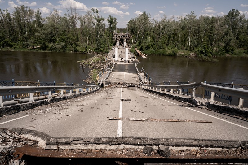 Pemandangan dari udara menunjukkan kehancuran di garis depan kota Bakhmut, di Ukraina Timur pada 23 Mei 2023. Pemandangan dari udara menunjukkan kehancuran di garis depan kota Bakhmut, di Ukraina Timur pada 23 Mei 2023. (Defense of Ukraine / Handout/Anadolu Agency via Getty Images)