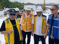 Tol Cisumdawu Nyambung Awal Juni, Bandung-Cirebon 1,5 Jam