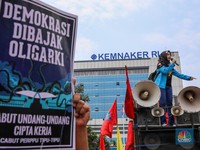 Buruh Minta UMP 2024 Naik 15%, Kemenaker Kirim Pesan Ini
