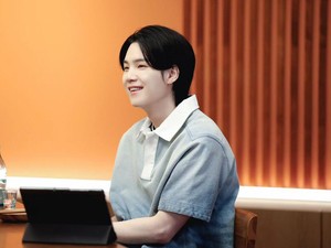 SUGA BTS Diperiksa Polisi Karena Mengemudi saat Mabuk