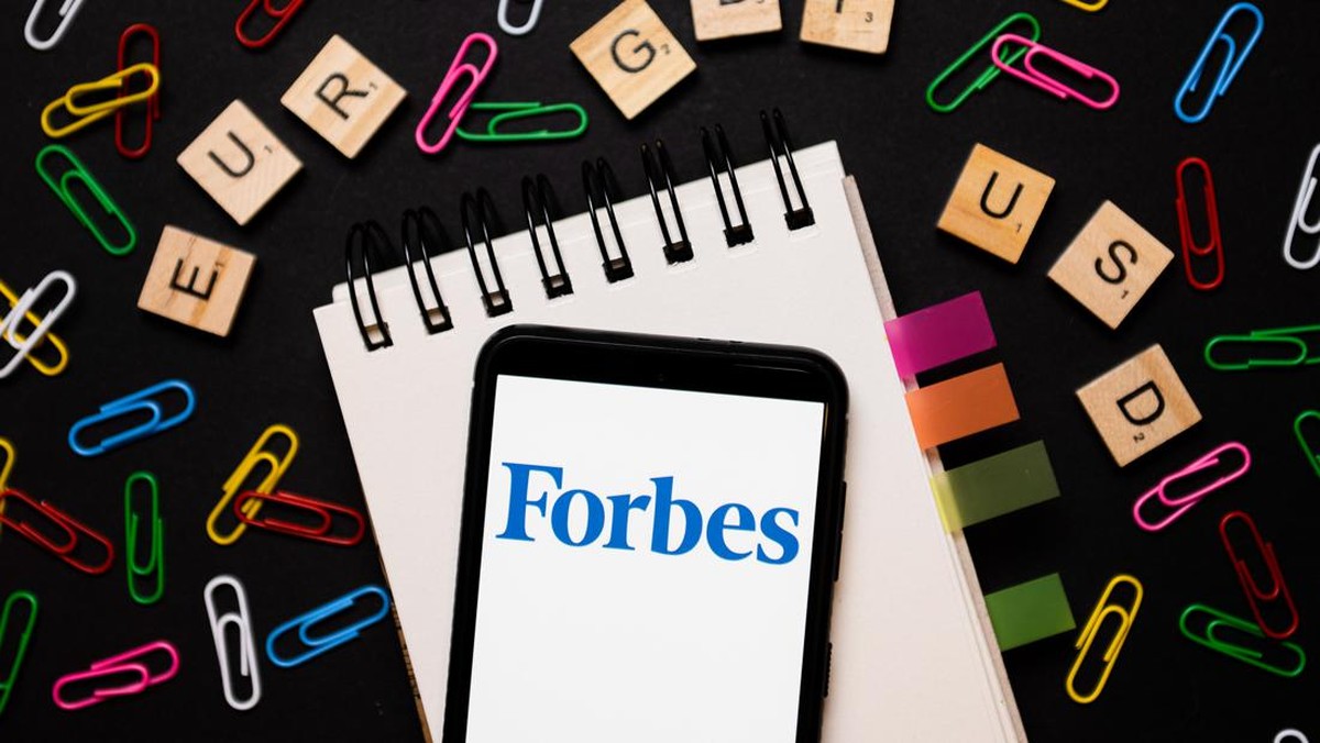 Forbes 2025: Daftar 10 Raksasa ASEAN, Kejutan Menanti!