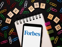 Top 10 Perusahaan di ASEAN Versi Forbes Edisi 2025, Ada Siapa Aja?