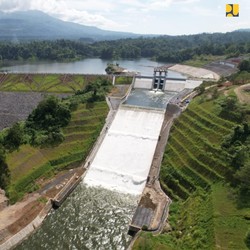 Terungkap! Soal Bikin Bendungan, Jokowi Menang Telak dari SBY