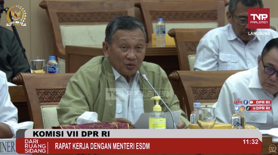Menteri Energi dan Sumber Daya Mineral (ESDM), Arifin Tasrif saat menyampaikan laporan RAKER dengan KOMISI VII DPR RI. (Tangkapan Layar Youtube Komisi VII DPR RI Channel)