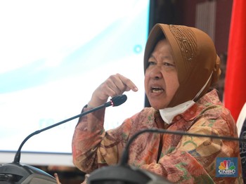Risma Pernah Diperintah Salurkan Bansos Beras: Saya Tolak!