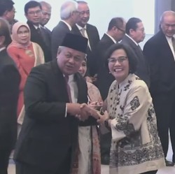 Jokowi Puji APBN & Kekompakan Sri Mulyani - Perry Warjiyo