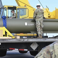 Penampakan Bom GBU-57 Milik AS Siap Hancurkan Nuklir Iran
