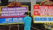 Korban Indosurya Kirim 67 Buket Bunga ke Kejagung & Mahfud MD