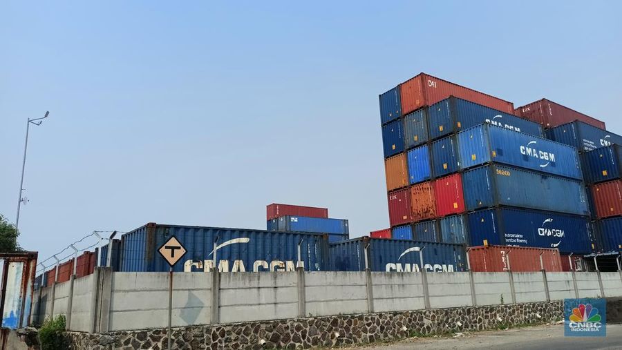 Banyak Pabrik di Jakarta yang Pindah, Ribuan Pegawai Terkena PHK. (CNBC Indonesia/Ferry Sandi)