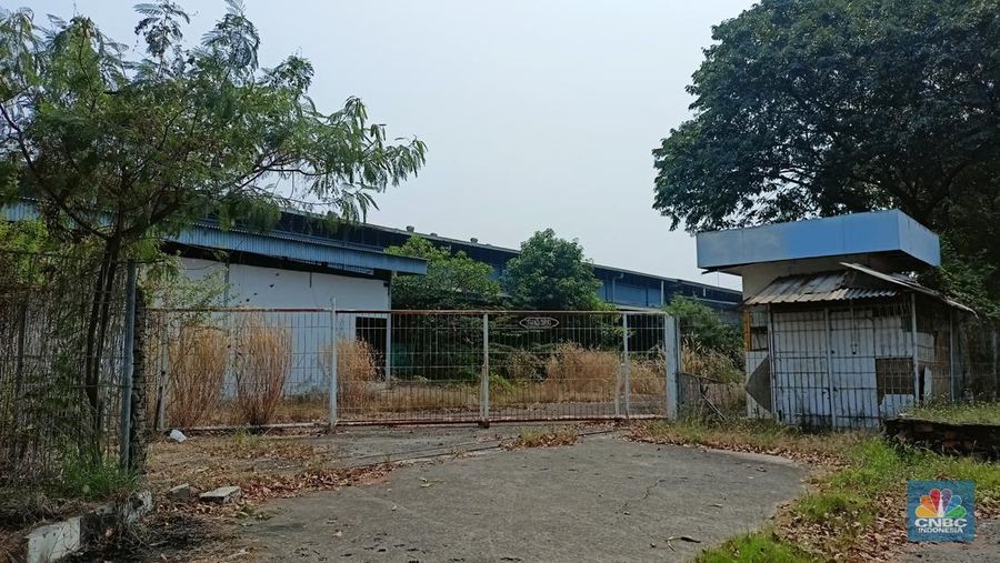 Pabrik-pabrik di kawasan Berikat Nusantara (KBN) di wilayah Jakarta Utara, Cilincing mulai masif meninggalkan ibu kota. (CNBC Indonesia/Ferry Sandi)
