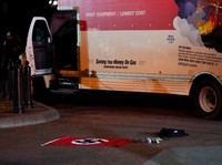 Biden Terancam! Truk 'Nazi' Tabrak Penjagaan Gedung Putih