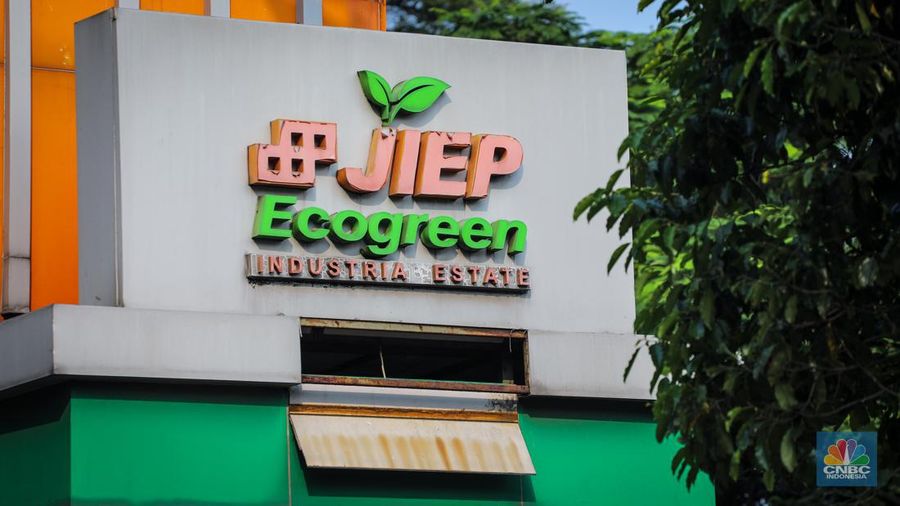 Kawasan Jakarta Industrial Estate Pulogadung (JIEP), Jakarta Timur, Jumat (26/5/2023). (CNBC Indonesia/Faisal Rahman)