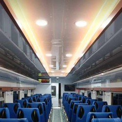 Heboh! Kursi Kereta Ekonomi Serasa Eksekutif, Ini Kata KAI