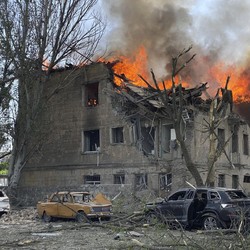 'Urat Nadi' Putin Diserang, Rusia Bak Kesurupan Pukul Ukraina