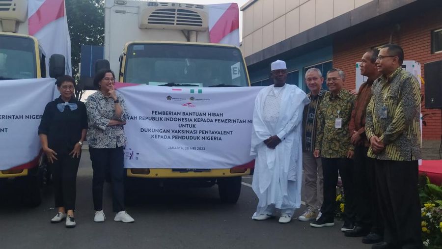 Indonesia membantu vaksinasi kepada pemerintah Zimbabwe berupa vaksin Pentavalent, dan kepada Kenya berupa vaksin tetanus dipteri. Ist