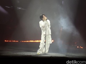 Cuplikan Sinematik Trailer Film Konser Suga BTS