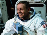 Gara-Gara Ini, Astronot AS Bikin Heboh Indonesia & Dunia