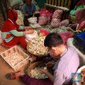 Rupiah Loyo, BPS Kasih Peringatan Harga Sembako Naik