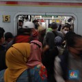 Tiba-tiba Kemenperin Salahkan KCI, Sebut Impor KRL di Luhut