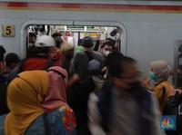 Tiba-tiba Kemenperin Salahkan KCI, Sebut Impor KRL di Luhut