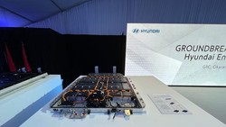 Hyundai Resmikan Pabrik Baterai dan Produksi Kona EV Bulan Depan