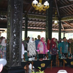 Kemnaker Dorong Program Jamsostek untuk Pekerja Informal