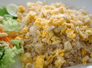 Resep Nasi Goreng Telur Sederhana Lezat Buat Sarapan