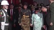 Jokowi Pakai Baju Adat Kesultanan Deli, Ternyata Ini Maknanya