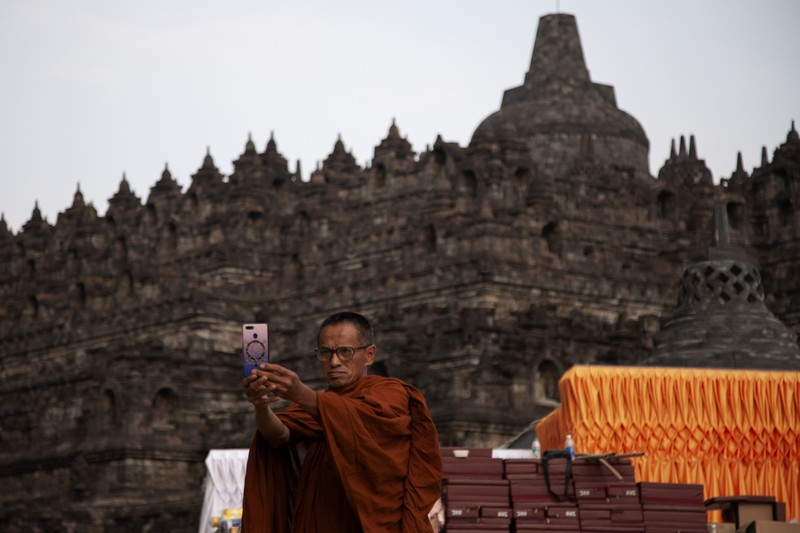 1258353594 Buddhist Monks from are arrive at Borobudur temple in Magelang, Central Java, on June 1, 2023. 32 buddhist monks from Thailand, Malaysia and Indonesia who made a religious journey of more than 2,000 Km (International Thuddong), from Thailand to Indonesia, finished their journey at Borobudur Temple, to further celebrate Vesak Day on June 4. (Photo by Aditya Irawan/NurPhoto via Getty Images)