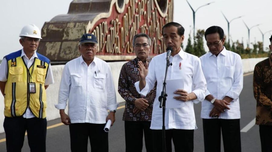 Menteri Basuki Dampingi Presiden Jokowi Resmikan Jembatan Kretek 2, Dinanti Masyarakat Untuk Tingkatkan Wisata Parangtritis. (PUPR)