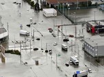 Lumpuh Total, Banjir Akibat Badai Tropis Mawar Landa Jepang