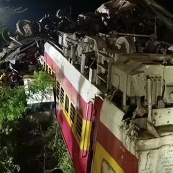 Kereta Maut India Telan 288 Korban, Terparah dalam Dua Dekade