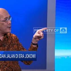 Video: Faisal Basri Sebut Pembangunan Era Jokowi Super Boros!